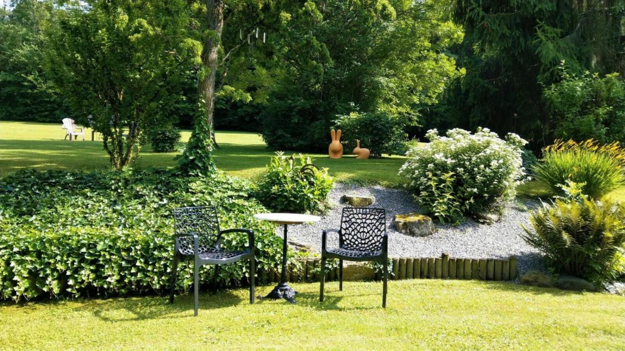 Domaine De L'Olifant Bed & Breakfast Champanges Eksteriør bilde