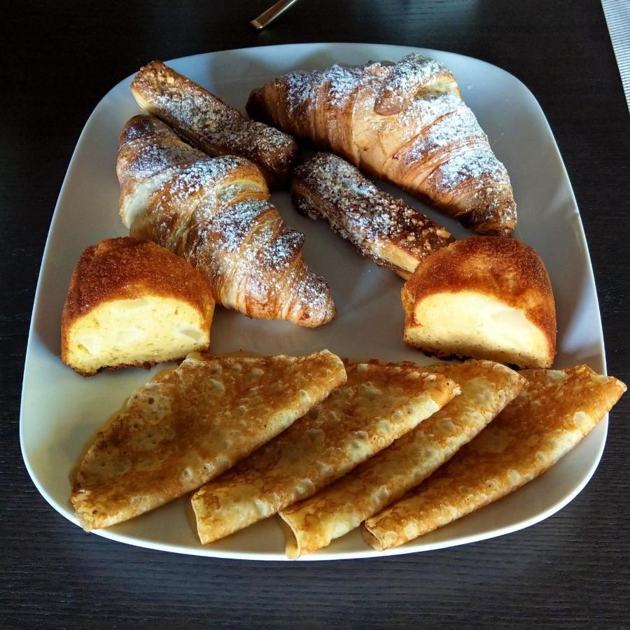Domaine De L'Olifant Bed & Breakfast Champanges Eksteriør bilde