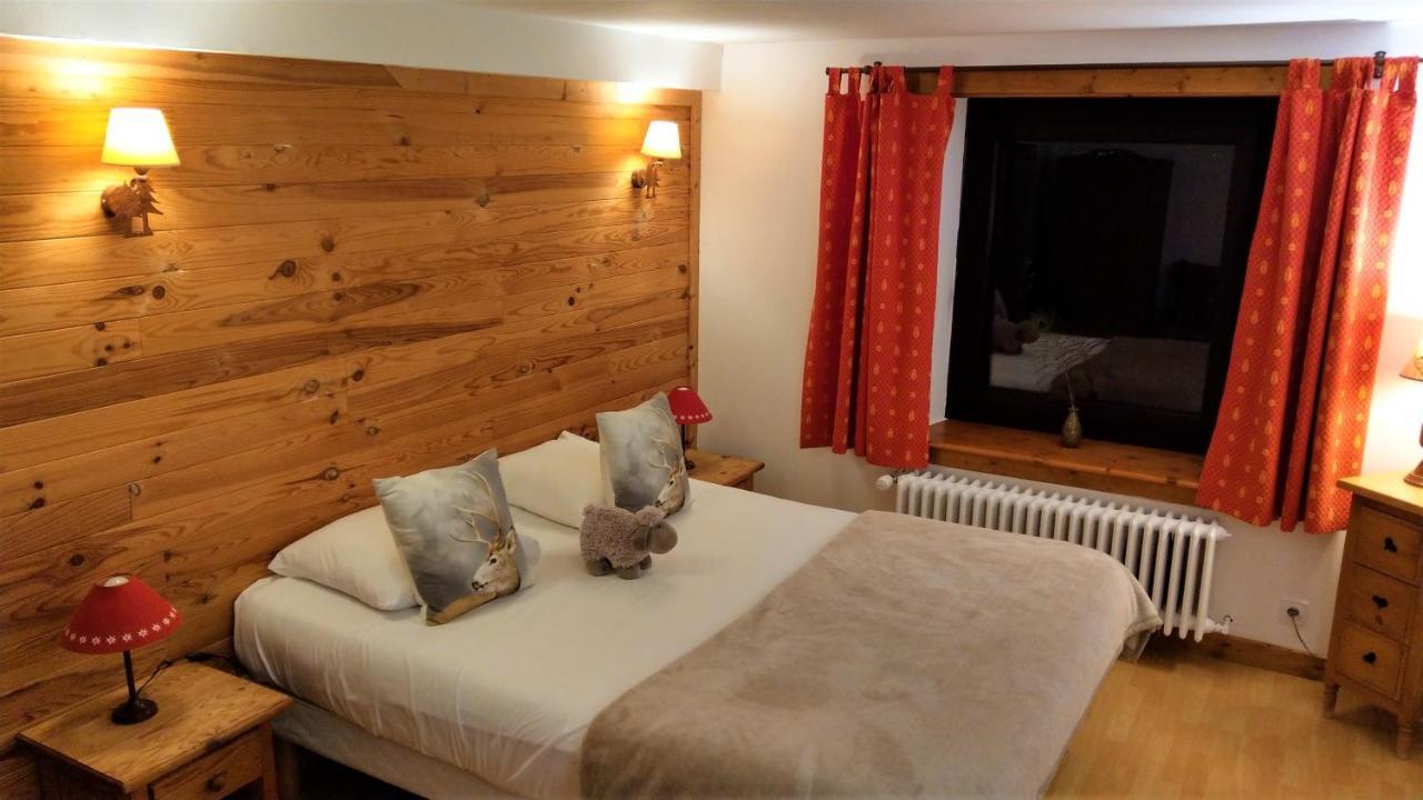 Domaine De L'Olifant Bed & Breakfast Champanges Eksteriør bilde