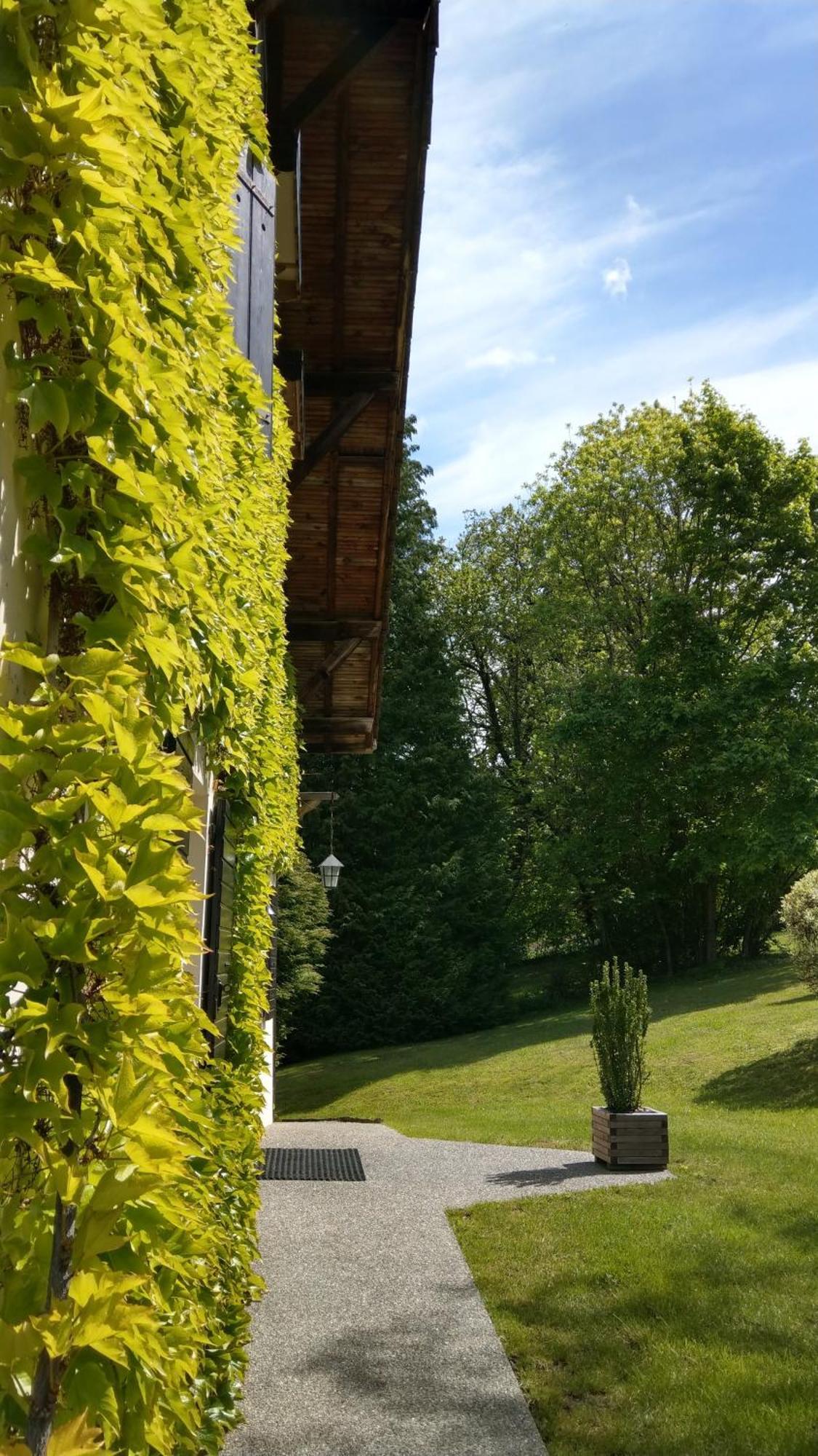 Domaine De L'Olifant Bed & Breakfast Champanges Eksteriør bilde
